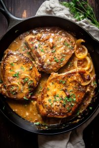 Juicy Pan-Seared Pork Chops Recipe