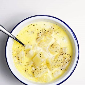 Old-Fashioned-Potato-Soup